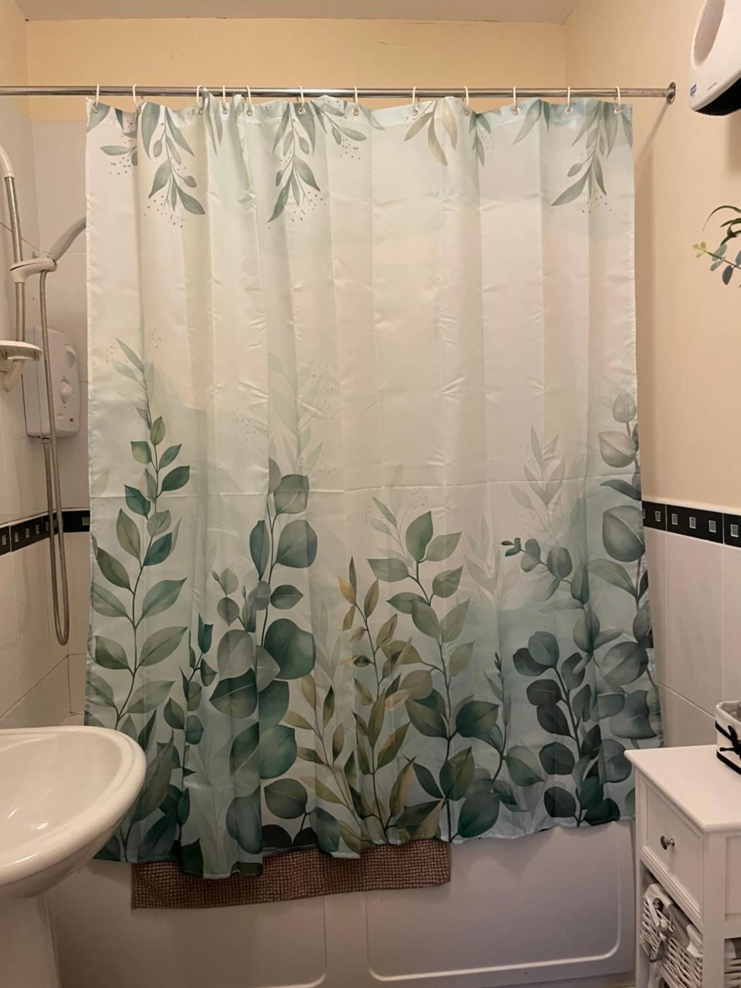 A Room In Central Park Apts Carrick on Shannon Buitenkant foto