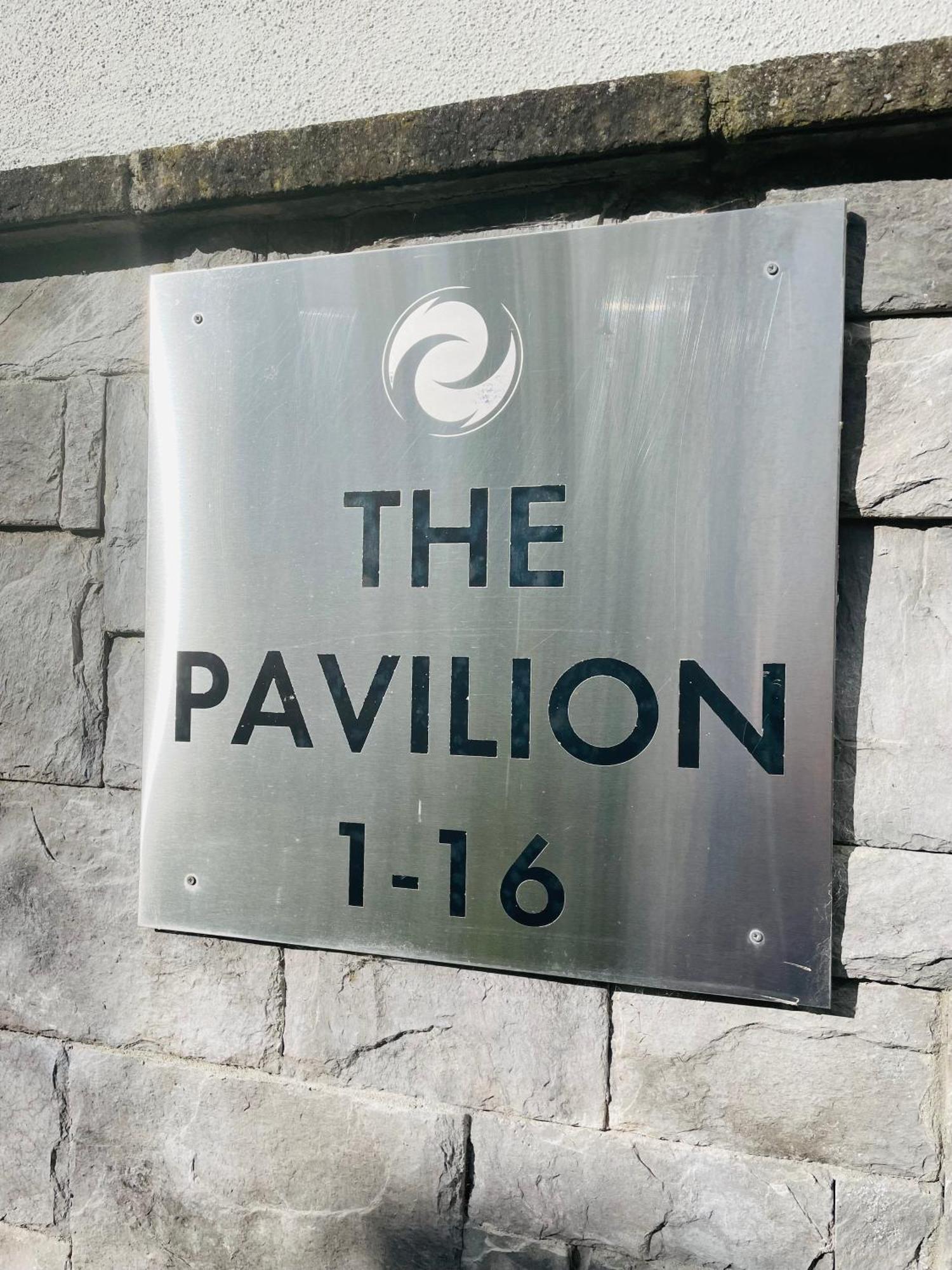 A Room In Central Park Apts Carrick on Shannon Buitenkant foto